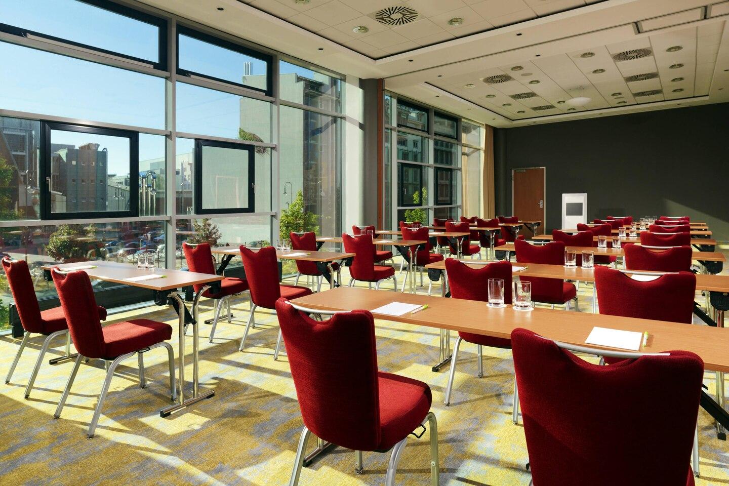 Courtyard By Marriott Berlin City Center Ngoại thất bức ảnh