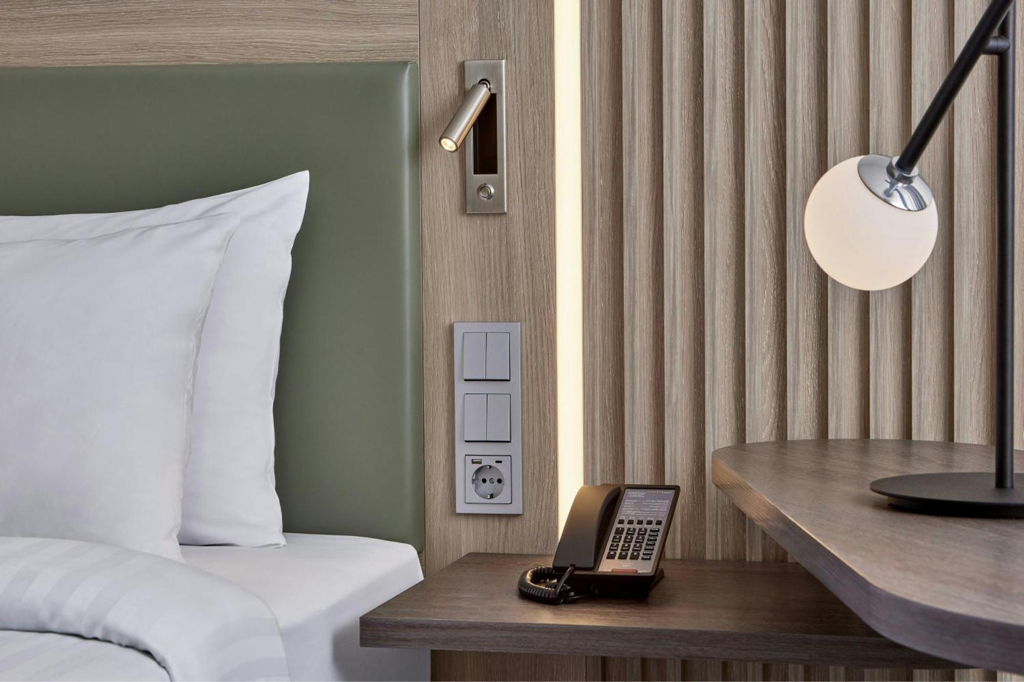 Courtyard By Marriott Berlin City Center Ngoại thất bức ảnh
